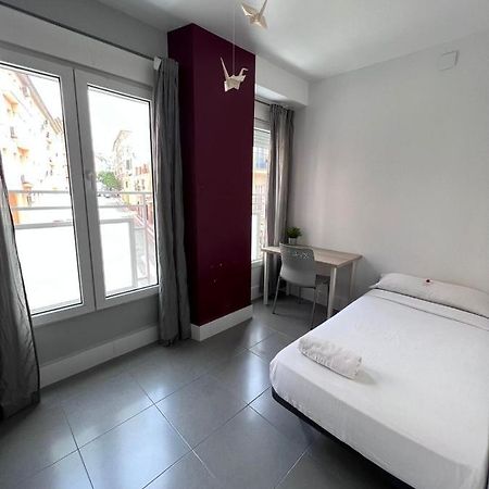 Bbtk Hostel Malaga Zewnętrze zdjęcie