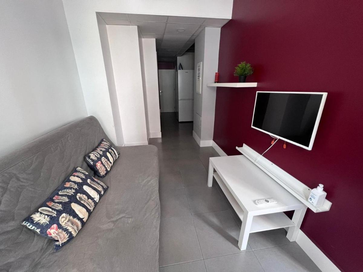 Bbtk Hostel Malaga Zewnętrze zdjęcie